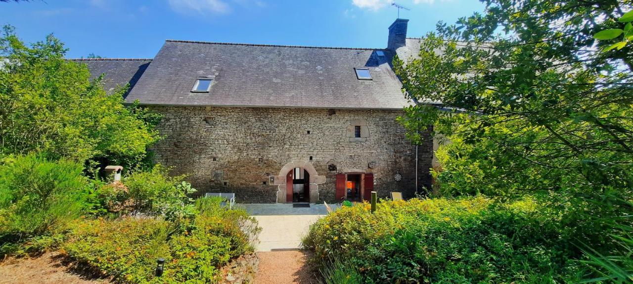 Chambres D'Hotes Domaine La Touche 普莱讷富热尔 外观 照片