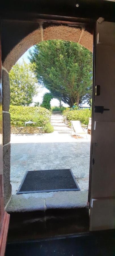 Chambres D'Hotes Domaine La Touche 普莱讷富热尔 外观 照片